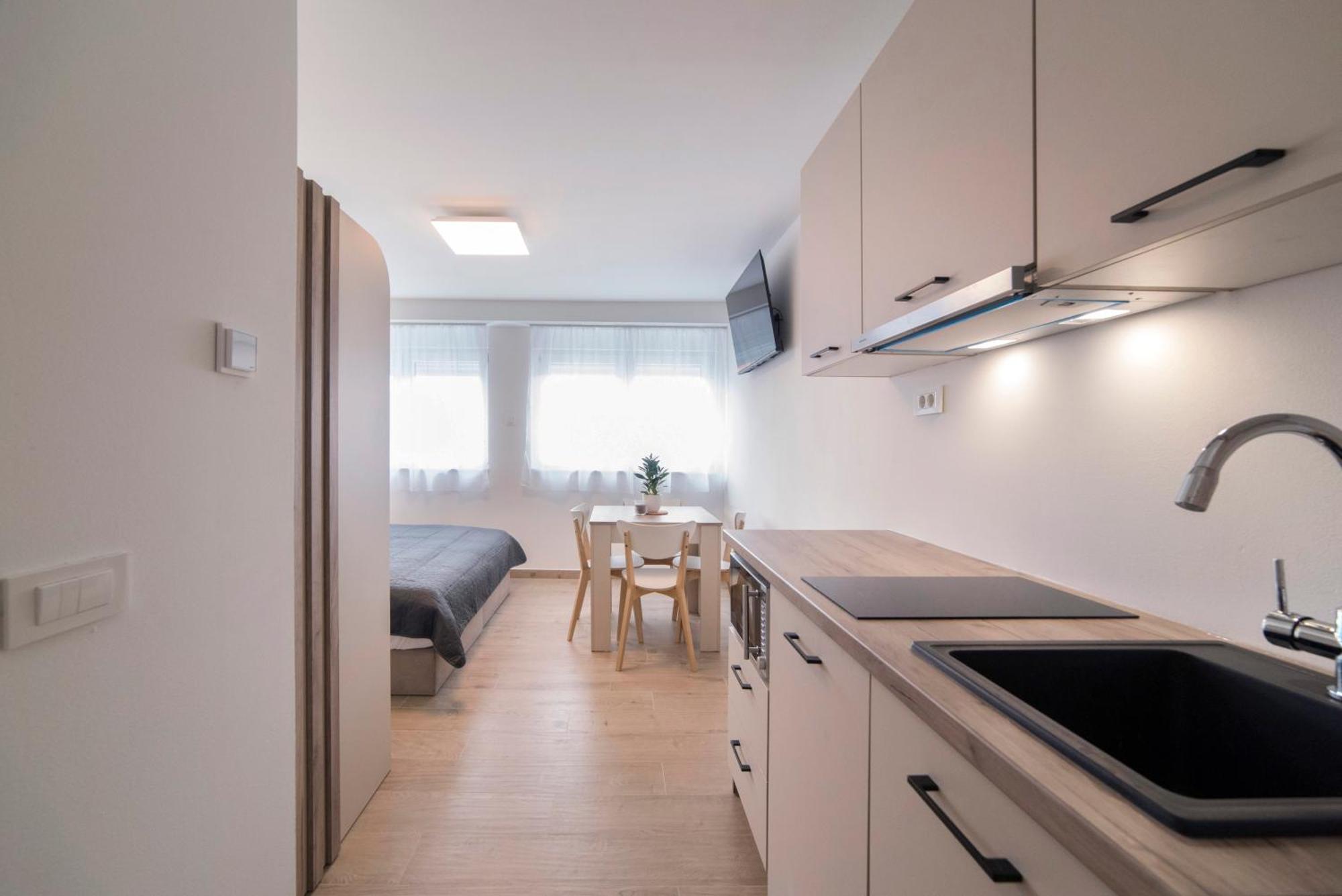 Apartments Pamer, 4Th Floor, No Elevator Zagreb Exterior foto