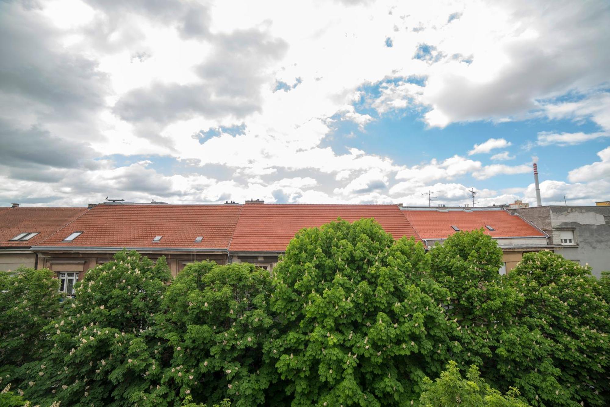 Apartments Pamer, 4Th Floor, No Elevator Zagreb Exterior foto